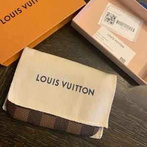 Louis Vuitton DE Key Pouch-Like New